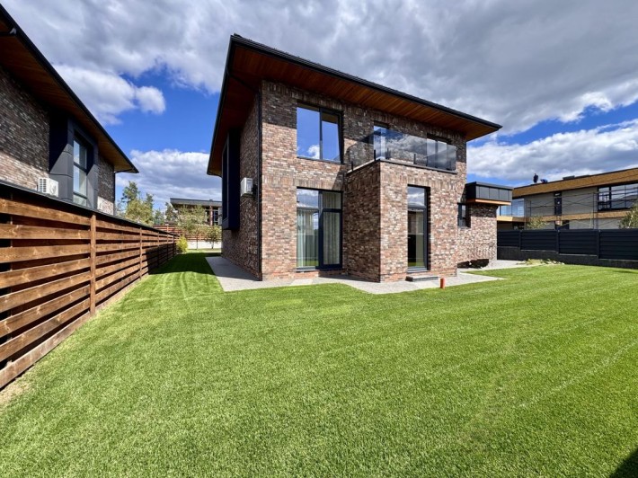 КМ Нова Ходосівка|Дім з ремонтом,меблями та басейном|9,5 соток землі - фото 1