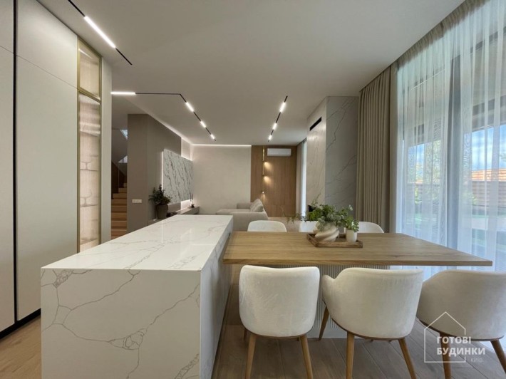 Будинок з меблями та ГАЗОМ | 225м2 | 9.5 соток | Ходосівка | Басейн - фото 1