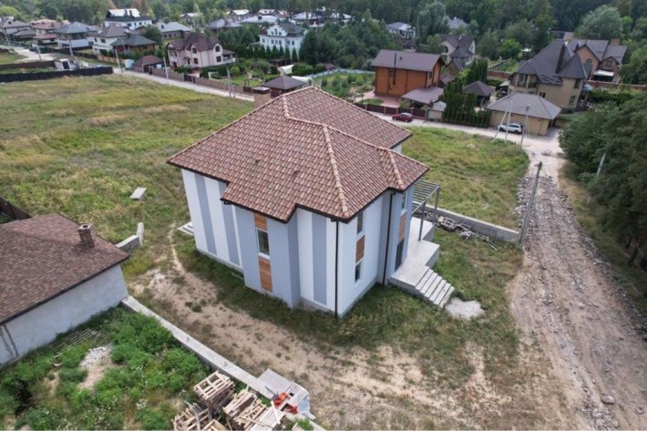 Продажа дома 261 м2 , Лесники, р-н Стежки - фото 1