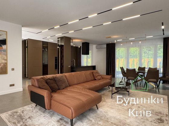 Гореничі Стоянка 270м2 будинок у лісовій частині. Гореничі