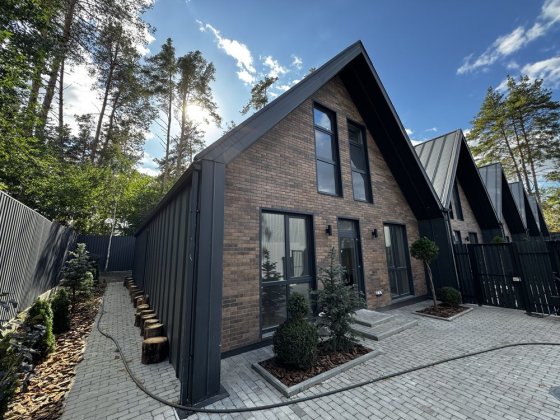 Продам кутовий Таунхаус 130м2 з ремонтом. БЕЗ КОМІСІІ ! Віта-Поштова