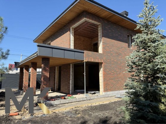 Гореничі | Продаж якісно побудованого двоповерхового будинку Гореничі