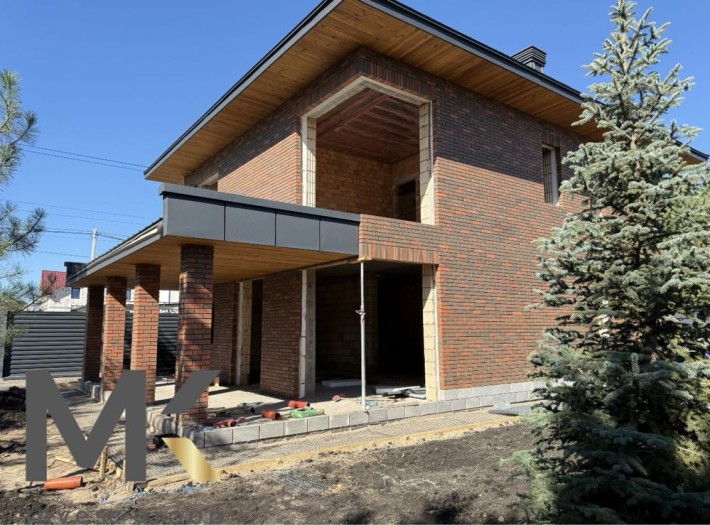 Гореничі | Продаж якісно побудованого двоповерхового будинку - фото 1