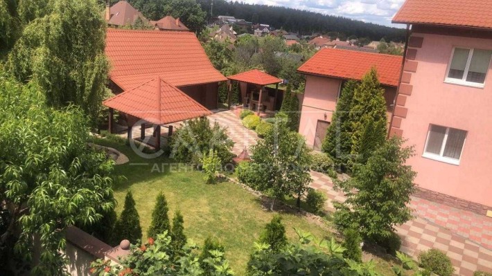 Терміновий продаж будинку в с. Віта-Поштова 309м2 ділянка 20 соток) - фото 1