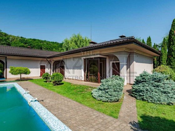 Продаж будинку, 670м, Альпійка, Підгірці, вихід до води. 25 соток Підгірці