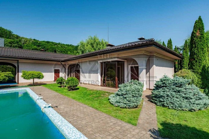 Продаж будинку, 670м, Альпійка, Підгірці, вихід до води. 25 соток - фото 1