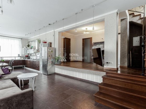 Продаж будинку Підгірці 5к 200м2 Обухівський район вул. Боровкова Підгірці