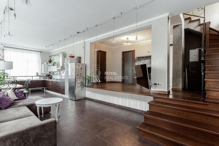 Продаж будинку Підгірці 5к 200м2 Обухівський район вул. Боровкова - фото 1