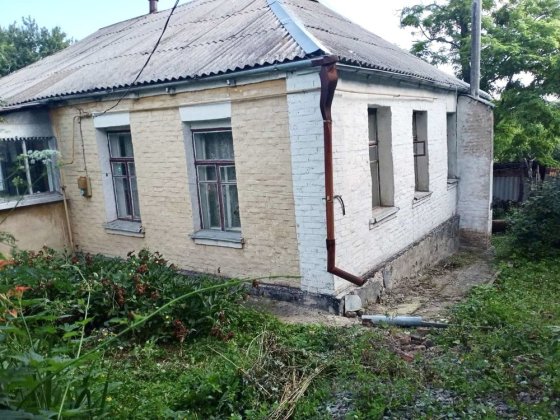 Продам будинок м Сквира 65м2 та 10 сот зем ділянка Київ 120км Сквира