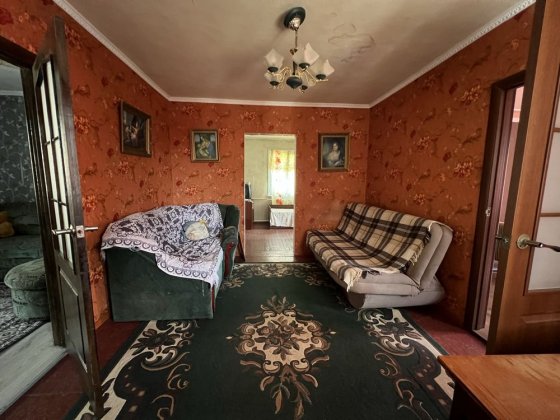 Продам хороший цегляний будинок в місті Узин Узин