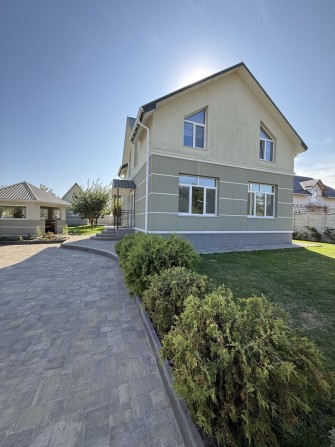 Просторий будинок у Макарові - фото 1