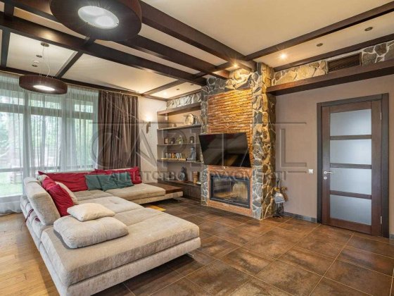 Продажа дома, Березовка, 764 м, Макаровский, ниже рынка Березовка