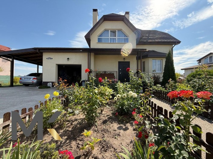 Будинок з гаражем в Березівці 20 хвилин до Києва.Готовий для заселення - фото 1