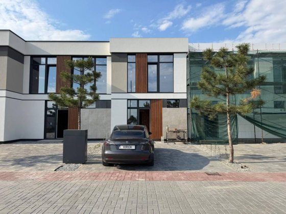 Таунхаус (від забудовника) 93м² та 1.7 соток у закритому КМ Кедина Гора