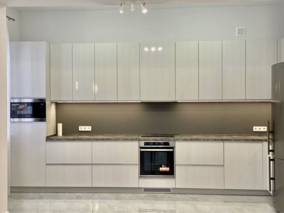 Продам ЭКЛЮЗИВНИЙ дім з РЕМОНТОМ. Велика ділянка. Ланшафт Горенка