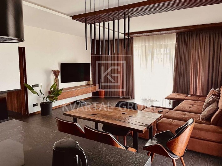 Будинок 120 м² з ділянкою 13 соток і ремонтом - фото 1