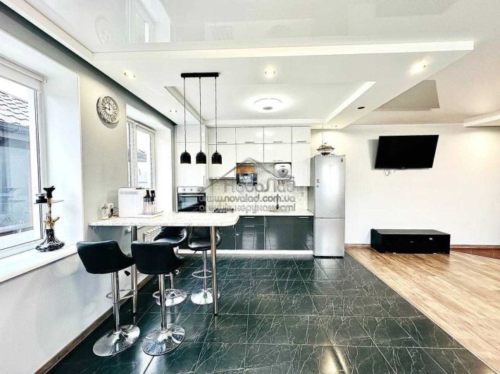 Будинок для проживання або відпочинку біля р.Десна, 220 м2 HN - фото 1