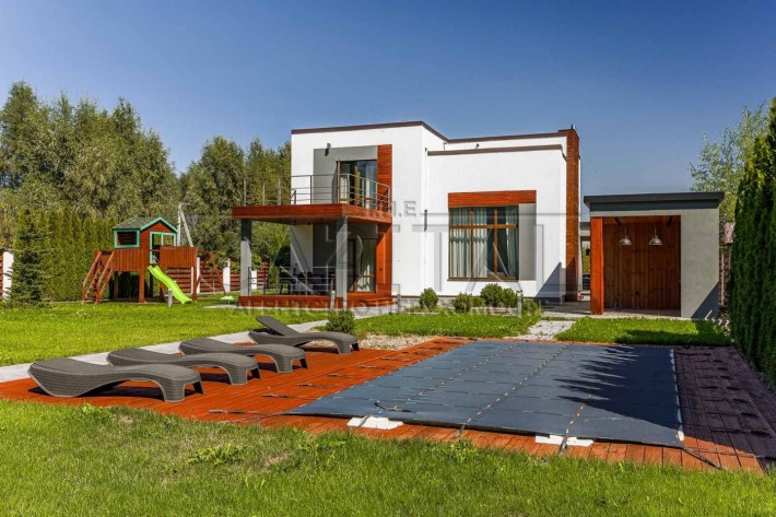 Продаж будинку з бассейном. с.Княжичі. Дизайнерський ремонт. - фото 1