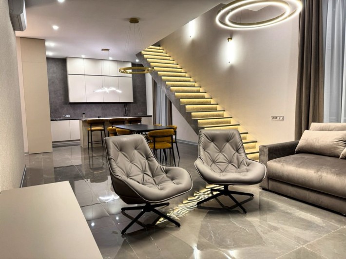 Продаж будинку в коттеджному містечку ! Від власника ! - фото 1