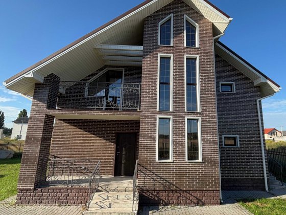 Продається будинок в селі Мала Олександрівка  179,5 м2 Малая Александровка