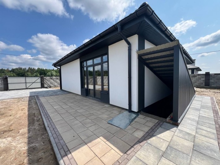 Будинок 90м2 з підвалом бомбосховищем, поруч є електричка, школа! - фото 1