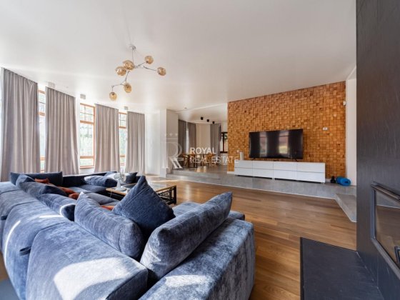 Продаж Будинок Мощун 7-к 330м.кв Бучанський р-н Пуща Водиця Мощун