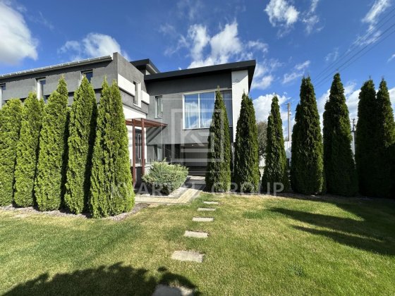 Продаж будинку з дизайнерським ремонтом в с.Михайлівка-Рубежівка Михайлівка-Рубежівка