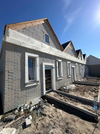 Таунхауси по супер ціні Михайлівка-Рубежівка - фото 1