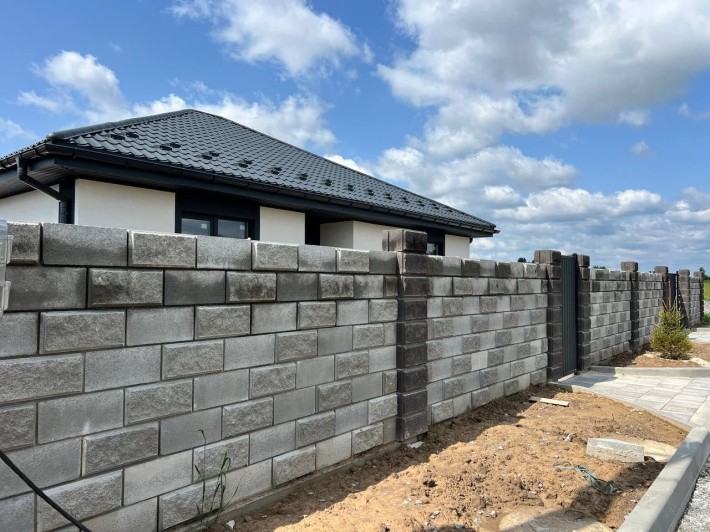 Будинок з підвалом біля Києва за ціною квартири - фото 1