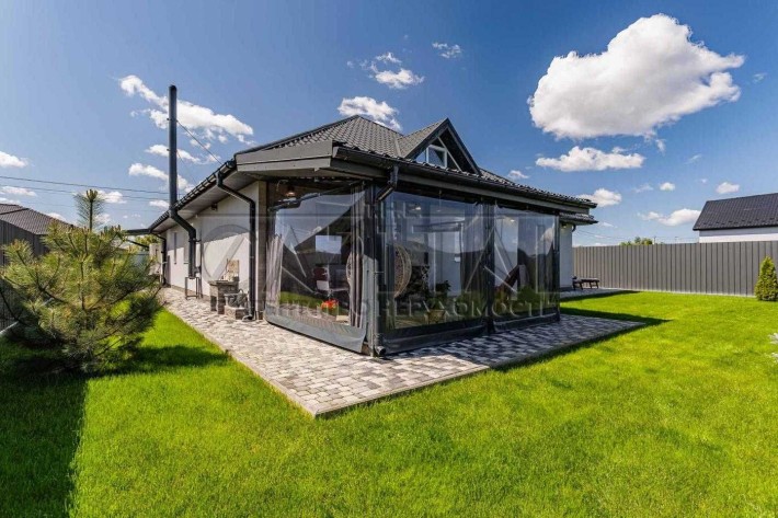 Продаж будинку 255 м2 з басейном у котеджному містечку Межиріччя) - фото 1