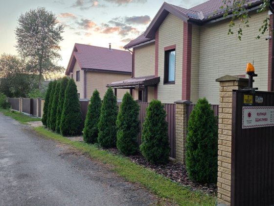 Приватний будинок, заміський дім Гнедин