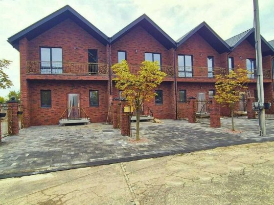 Без% таунхауси Wonderful.Hom Погреби, Каштанова,7 Броварський р-н. Погреби