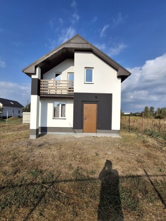 Будинок під Києвом с.Погреби - фото 1