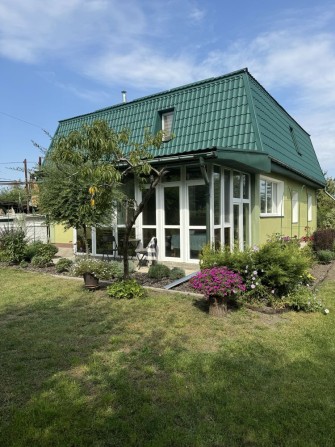 Продам будинок в центрі села Фурси поруч з річкою - фото 1