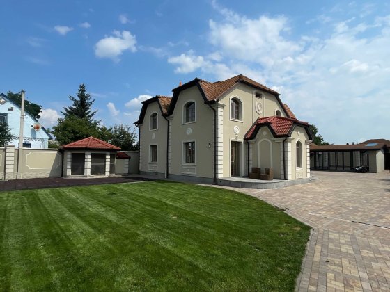 Будинок 365 м.кв в с. Хотянівка. Сучасний ремонт, власна баня Хотянівка