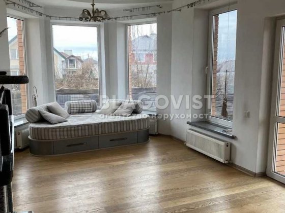 Продаж 3пов. будинку 230м2. Хотів_ ремонт Хотів