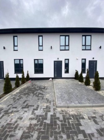 Таунхаус Aura Village (Тарасівка, Юрівка) - фото 1