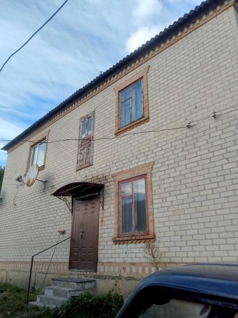 Двоповерховий будинок - фото 1