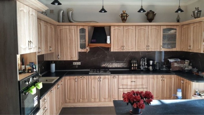 Терміновий продаж! Чудовий котедж  з ремонтом в Сокільниках. - фото 1