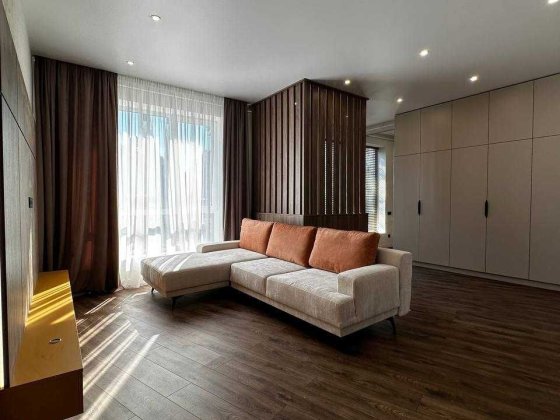 Продаж будинку у Брюховичах з ремонтом Брюховичи