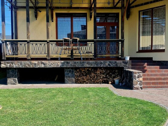 Будинок у с.Солонка без комісії: умебльований з побутовою технікою Солонка