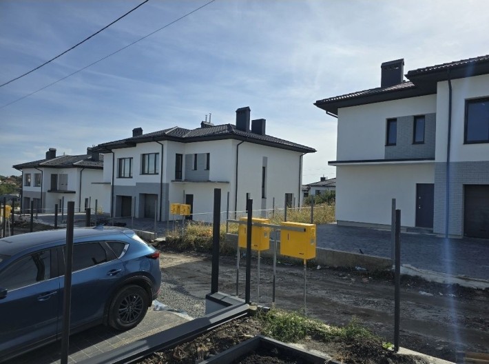 Котедж у Зубрі з великою ділянкою! - фото 1