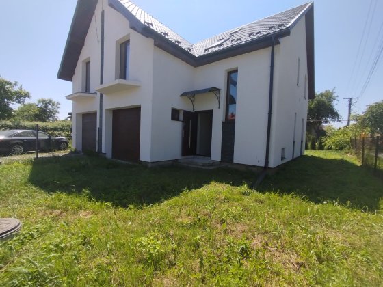 Продаж котеджу біля Львова Зимна Вода. Зимняя Вода