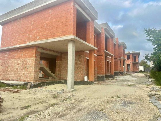 Продаж Будинку від Забудовника!Котедж Зубра132 м2 середній Зубра