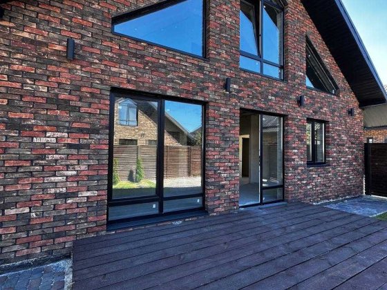 Продаж | Спарка від Забудовника | Баварська кладка | 130 м2, 3.3 сотки Конопница