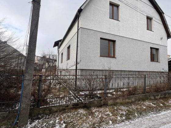 Будинок мансардного типу Сокаль