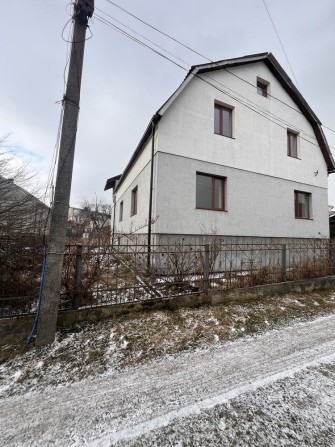 Будинок мансардного типу - фото 1