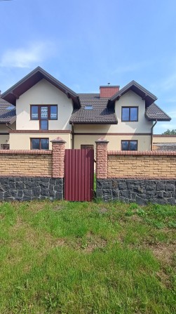 Файний котедж в м. Жовква - фото 1