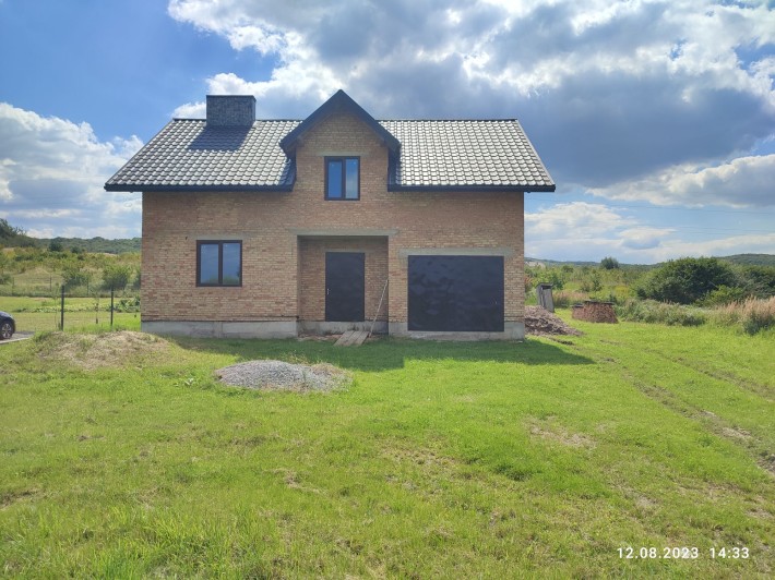 Продаж Будинку в місті Жовква - фото 1