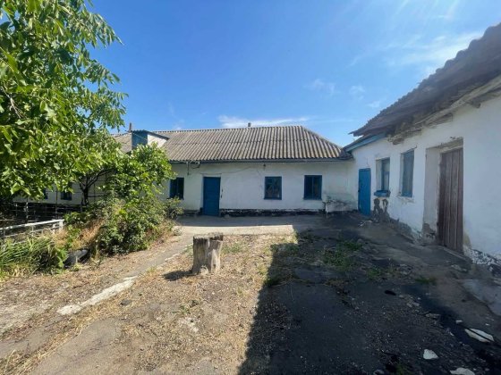 Продаю будинок у с.Воскресенське, 7 км від міста. Свердловина Воскресенське